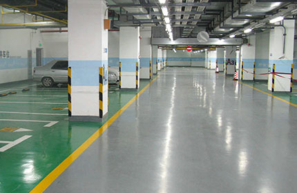 停車場環氧地坪施工采用地坪漆有哪些優點？